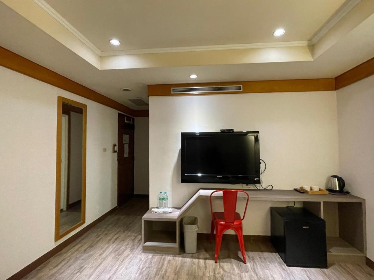 The Rivero Hotel Kaohsiung Buitenkant foto
