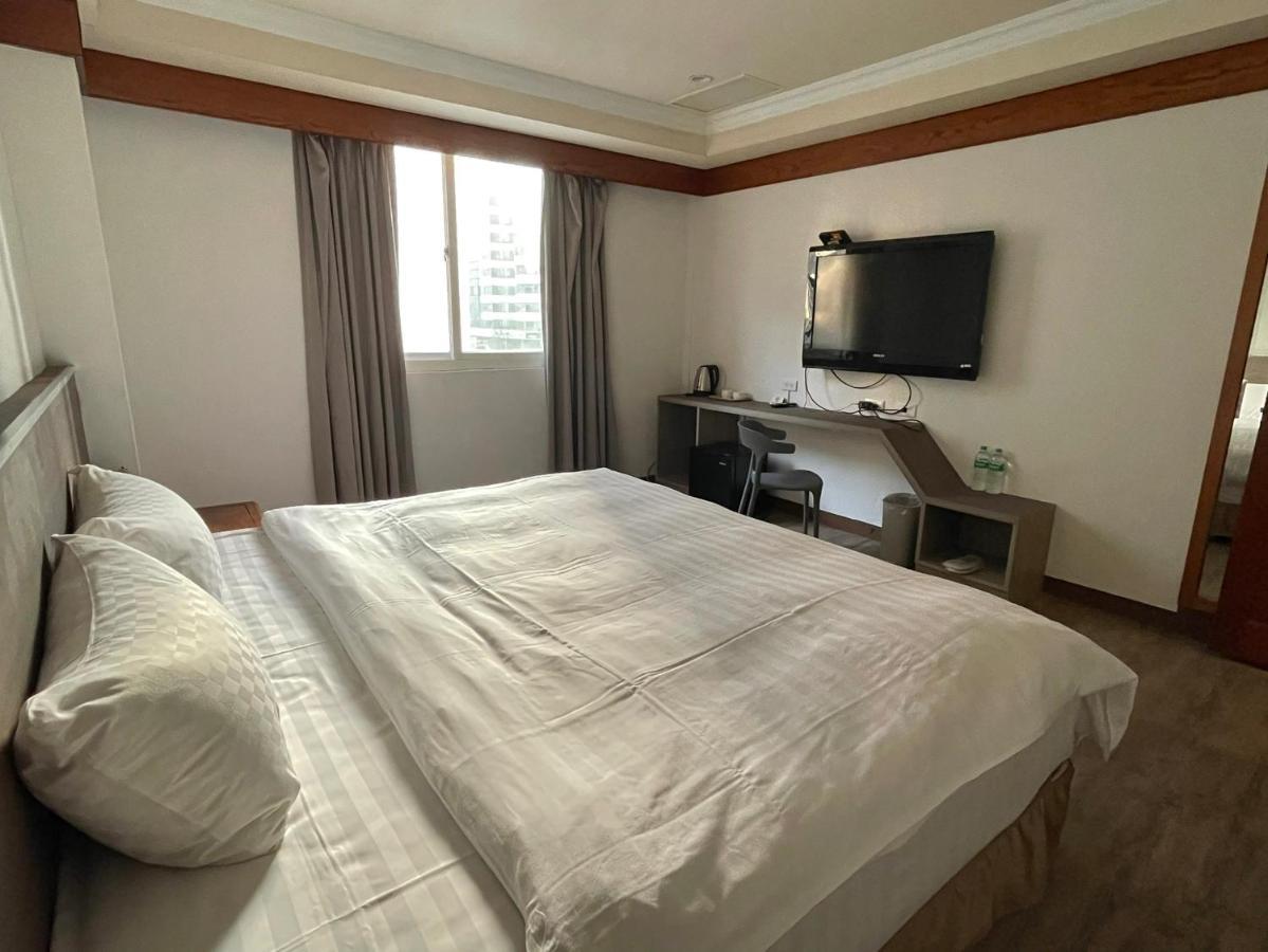 The Rivero Hotel Kaohsiung Buitenkant foto