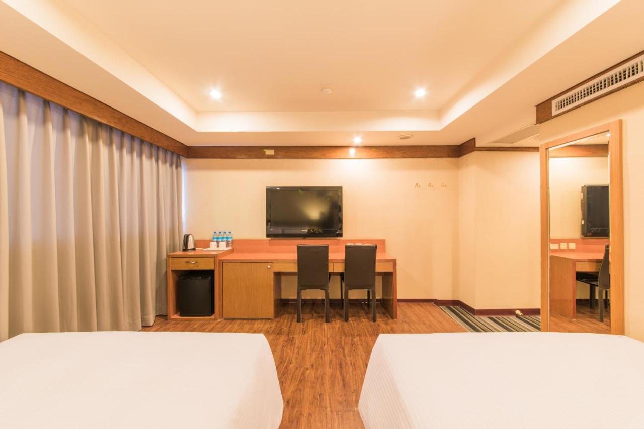 The Rivero Hotel Kaohsiung Buitenkant foto